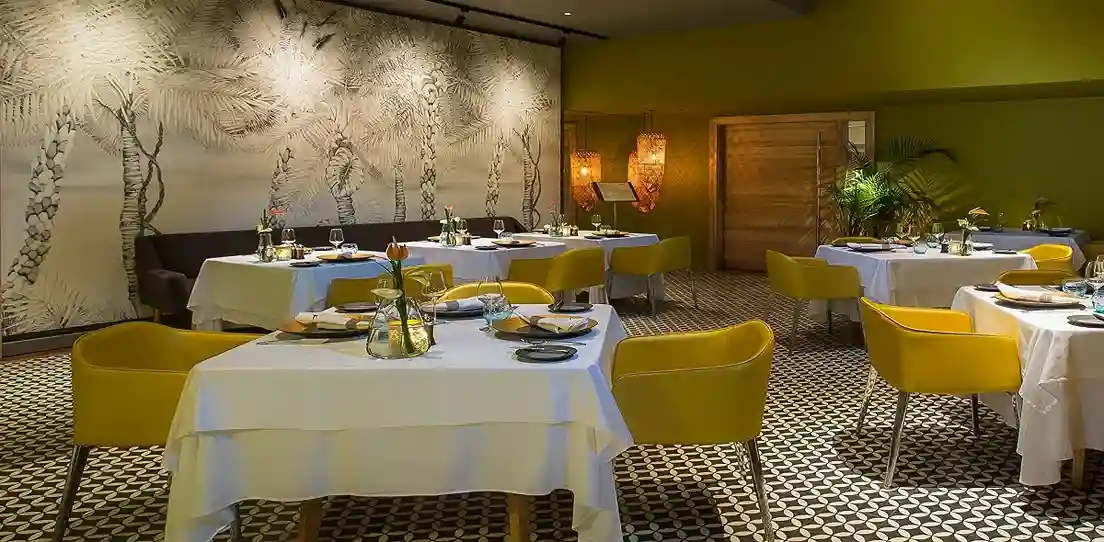 The Bay Club At Anahita